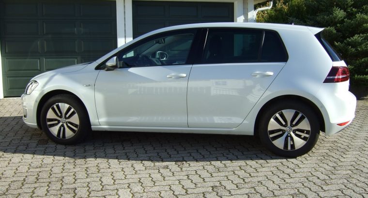 Volkswagen Golf E-GOLF 85KW 2015, 53 000 km